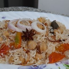 A picture of Kabuli Chana Pulao.