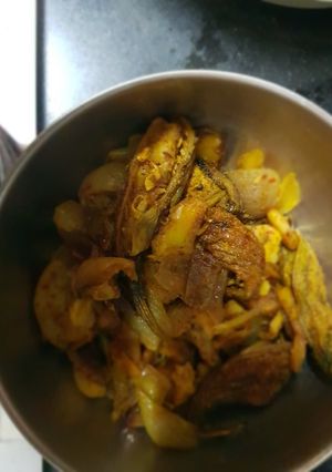 करेला आलू (Karela Aloo recipe in hindi) रेसिपी मुख्य फोटो