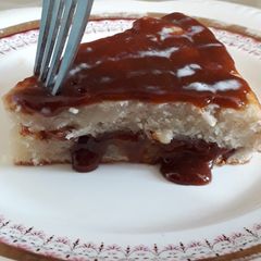 A picture of Salted caramel pastry.