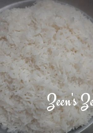 A picture of Steamed Kichli Samba Rice.