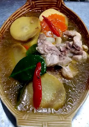 รูปของ ไก่ต้มหน่อไม้สด