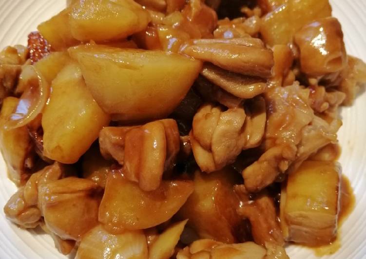 Steps to Prepare Speedy Braised Chicken and Potato