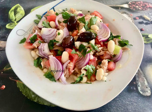 Φωτογραφία της συνταγής Φασόλια άσπρα σαλάτα με τόνο