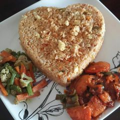 A picture of Schezwan fried rice.