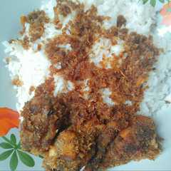 รูปของ Ayam Serundeng Kelapa