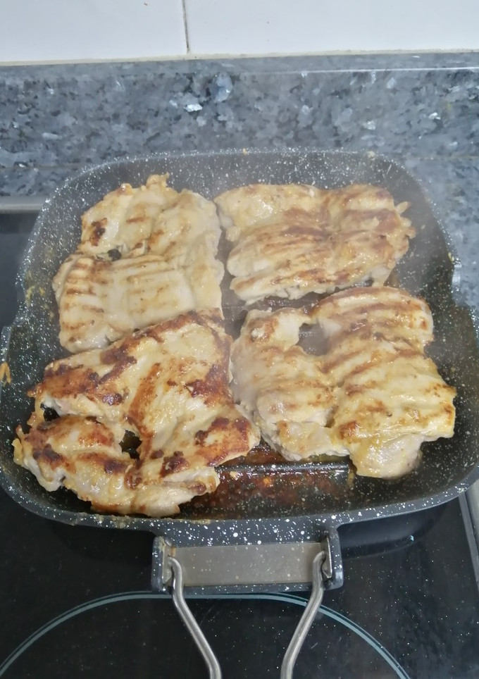 Una foto de Pollo a la diabla