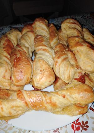 O poză a rețetei Spirale din foietaj cu brânză.