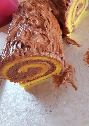 Csokikrémes piskótatekercs recept fotója