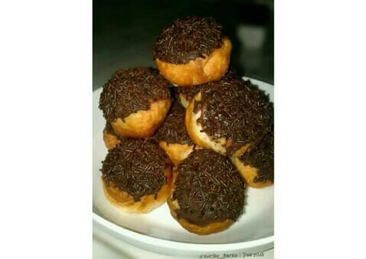 Donat Menul (resep ala Ibu Restu Utami Dewi)