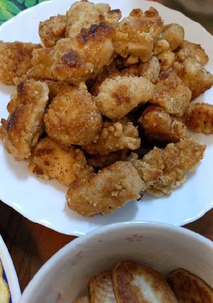 用煎的炸雞丁(鹹酥雞) 的食譜成品照片