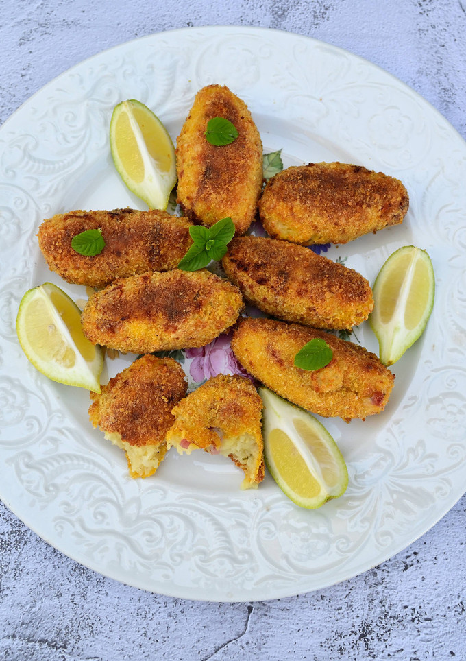 Foto di Cazzilli o crocchette di patate ripiene