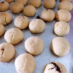 A picture of Nastar Coklat Lumer (Golden Fil).