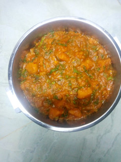A picture of Yam, sweet potatoes and Irish porridge.