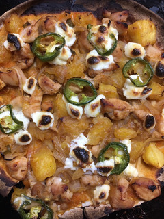 Una foto de Pizza tropical saludable