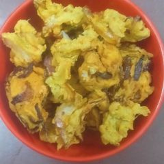 A picture of Pakoda.