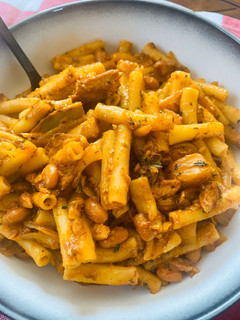 A picture of Macaroni and Tin Fish (Quick Meal).