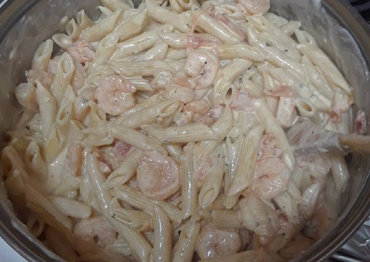 Recipe of Speedy Cajun Shrimp Alfredo