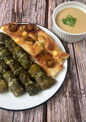 Hình của món Fish dolma, focaccia and mayo.