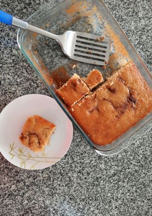 Una foto de Queque húmedo de duraznos con canela