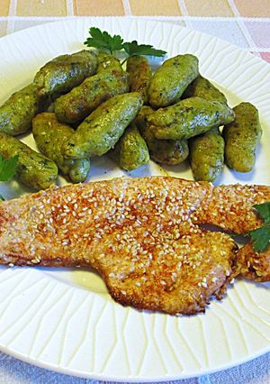 Foto principal de Filete de pechuga de pavo con noquis verdes