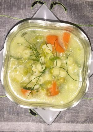 Una foto de Sopa de Arvejas Puerro &eneldo #lacocinadegiri