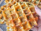 Gaufres de pommes de terre au jambon et cheddar