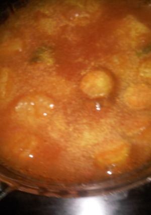 A picture of Karela aloo in gravy.