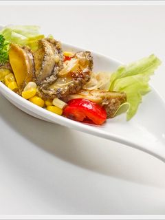 鮑魚暖沙拉 的食譜成品照片
