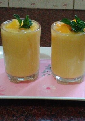 A picture of Mango shake.