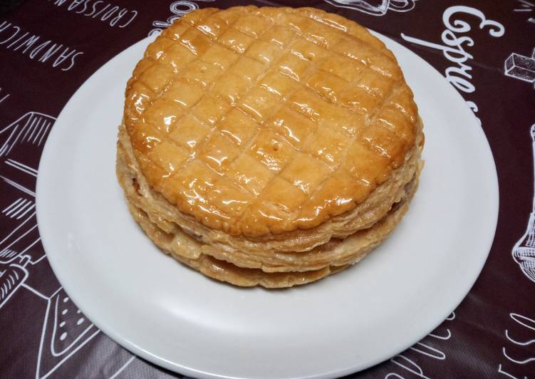 La façon simple de faire des recettes Galette à la crème d&#39;amandes parfait