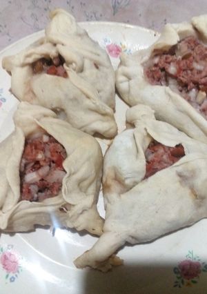 Una foto de Fatay (empanadas árabes)