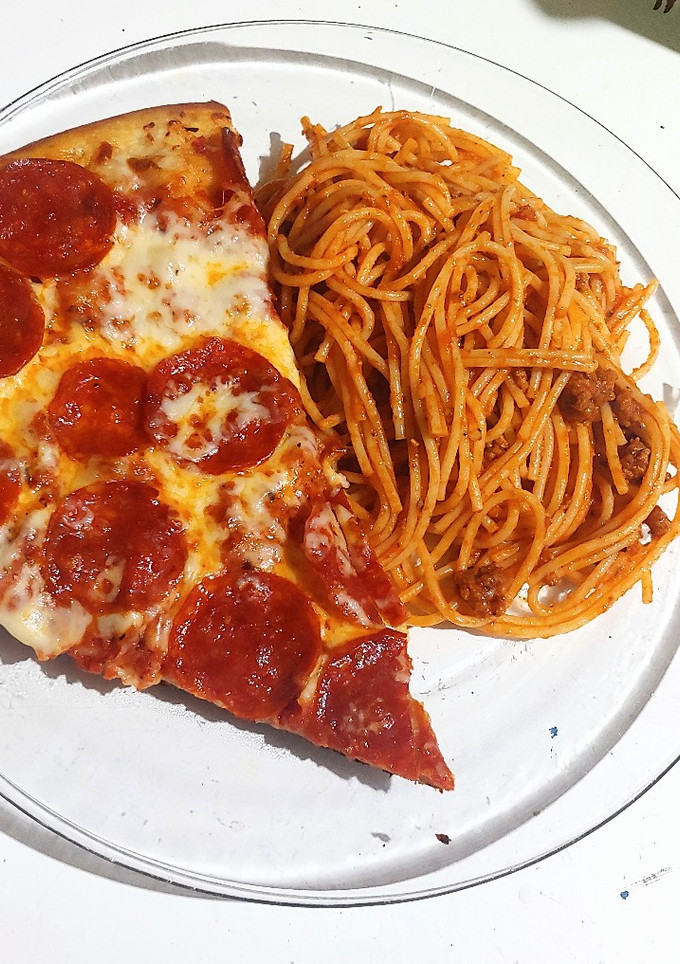Una foto de Espagueti a la boloñesa😋🍝