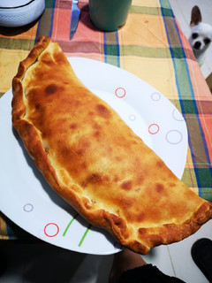Una foto de 🍕Calzone prosciutto