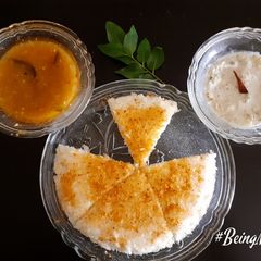 A picture of Thatte Idli.