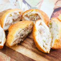 A picture of Bread Pockets.