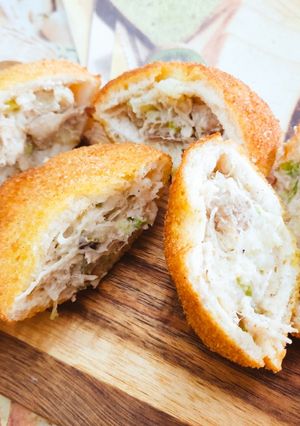 A picture of Bread Pockets.