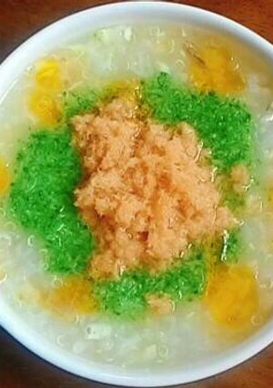 Hình của món Cháo quinoa cá bông cải.