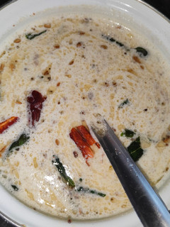 தேங்காய்ச் சட்னி(coconut chutney recipe in tamil) செய்முறை முக்கிய புகைப்படம்