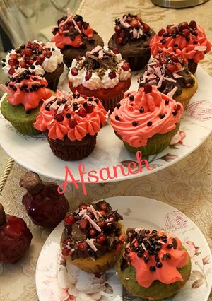 عکسی از دستور کاپ کیک های یلدایی