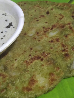 பாலக் கீரை பராதா செய்முறை முக்கிய புகைப்படம்