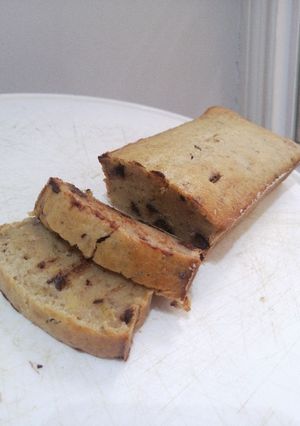 Una foto de Budín de banana y chocolate súper húmedo