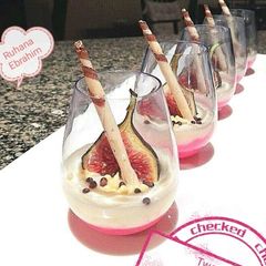 A picture of 2 Tone Sago Dessert.