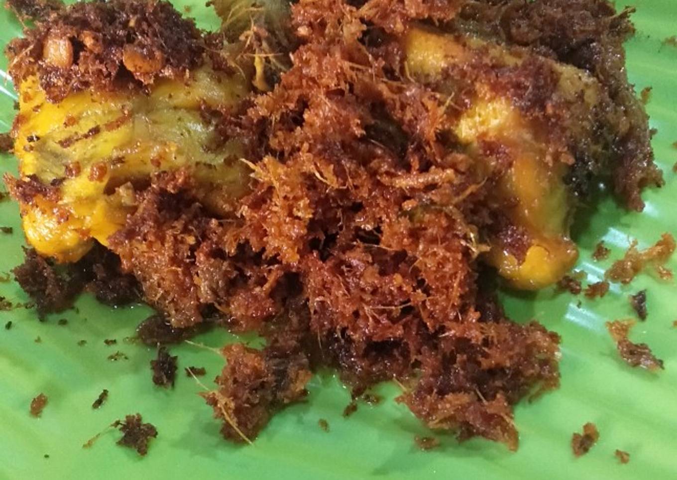 Ayam goreng lengkuas
