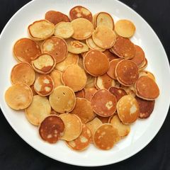 A picture of Mini pancakes.