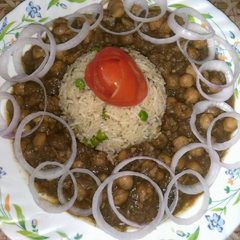 White Chana with rice A picture of White Chana with rice.