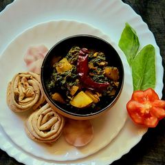 A picture of Aloo Palak (dry).