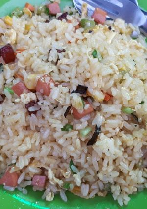 Hình của món Cơm chiên thập cẩm.