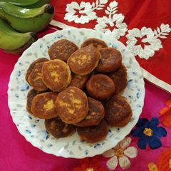 A picture of Raw Banana Tikki.