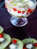 Kiwi pomegranate milk pudding