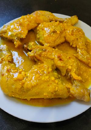Una foto de Pollo en pepitoria